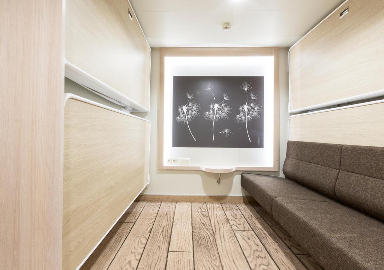 Viking Line Ferry Viking Grace - One-Way Journey From Turku To Stockholm Hotell Rom bilde